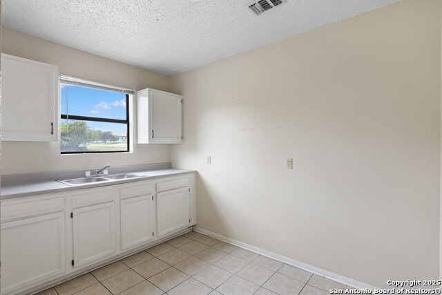 Listing photo id 6 for 42320 Fm 3159