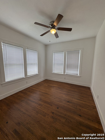 Image 5 of 20 For 805 W Summit Ave  1