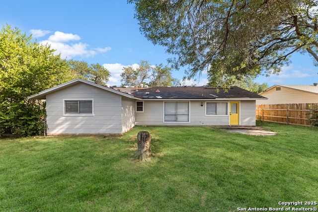 Listing photo id 14 for 9501 Bear Creek