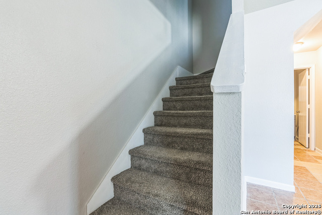 Image 16 of 18 For 7587 Windsor Oaks