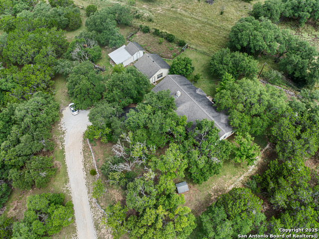 Image 22 of 32 For 620 Pleasant Valley Dr N