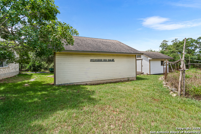 Image 31 of 32 For 620 Pleasant Valley Dr N