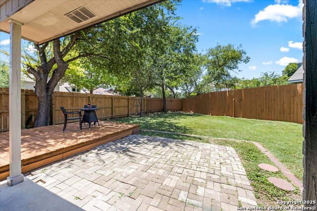 Image 28 of 43 For 10133 Sandyglen
