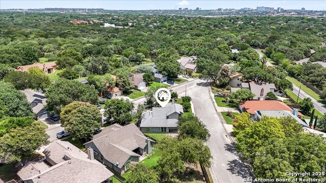 Image 41 of 43 For 10133 Sandyglen