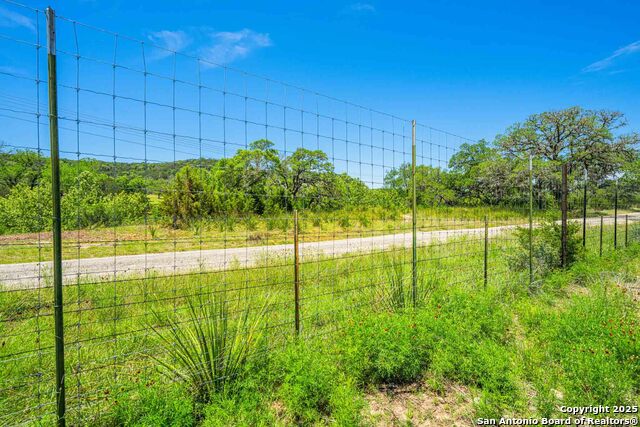 Listing photo id 70 for 171 Flach Rd