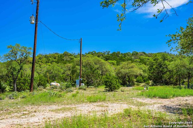 Listing photo id 84 for 171 Flach Rd