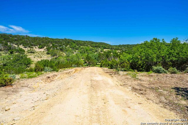 Listing photo id 88 for 171 Flach Rd