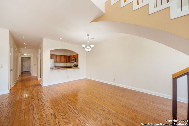 Image 19 of 39 For 225 Lexington  318