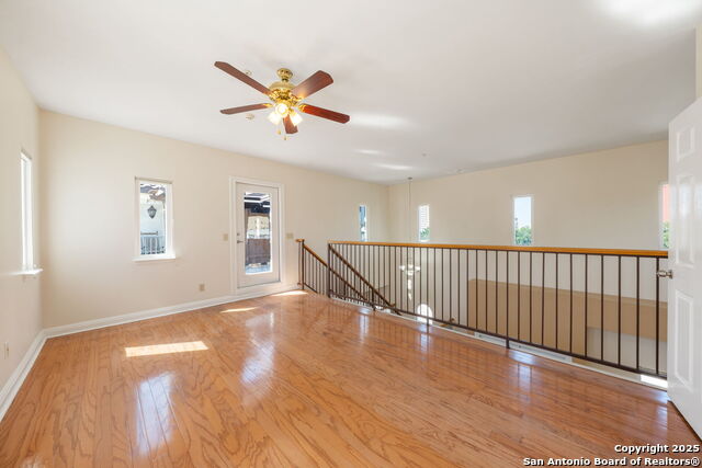 Image 30 of 39 For 225 Lexington  318