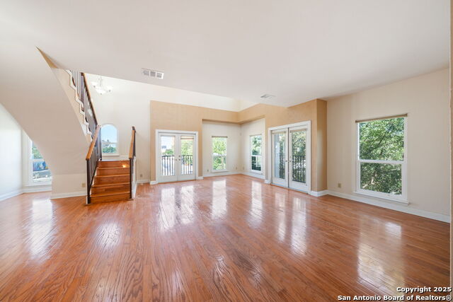 Image 8 of 39 For 225 Lexington  318