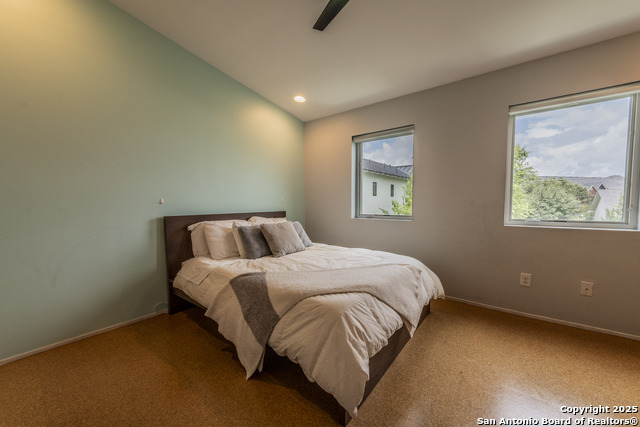 Image 8 of 37 For 371 Everest Ave