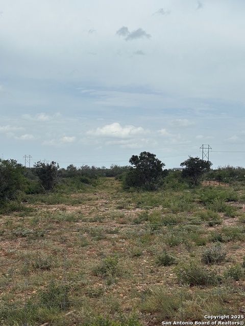 Details for 00 Fm 2200  , Devine, TX 78016