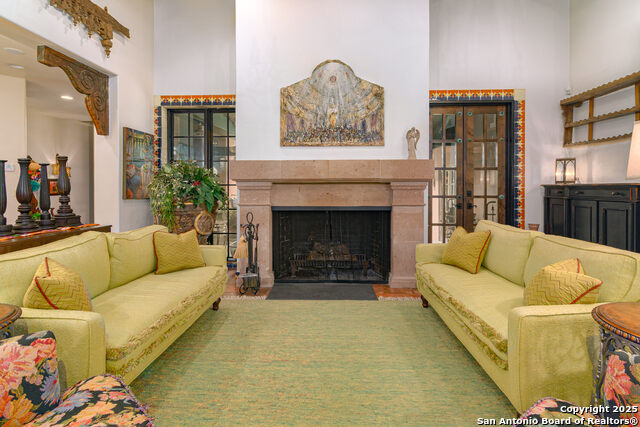 Listing photo id 0 for 1887 Arbolas Ct.
