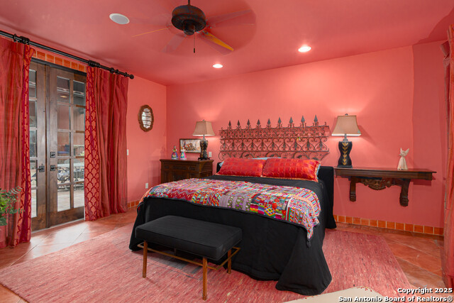 Listing photo id 20 for 1887 Arbolas Ct.