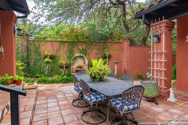 Listing photo id 36 for 1887 Arbolas Ct.