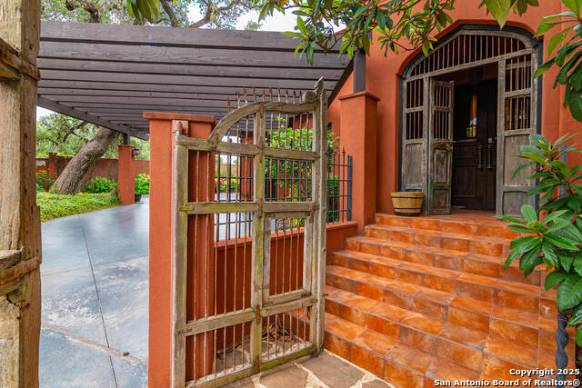 Listing photo id 42 for 1887 Arbolas Ct.