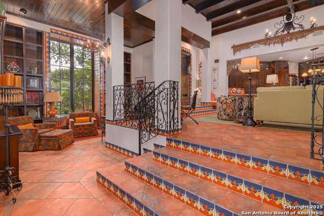 Listing photo id 6 for 1887 Arbolas Ct.