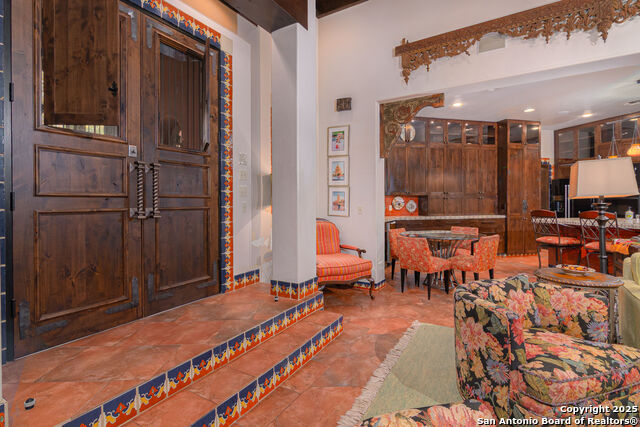 Listing photo id 7 for 1887 Arbolas Ct.