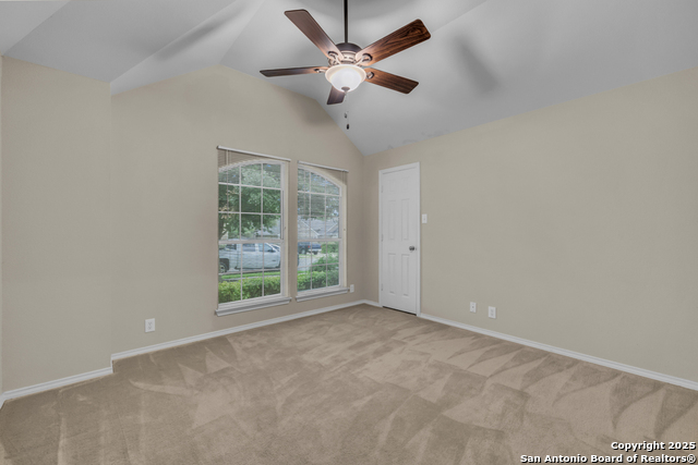 Image 19 of 52 For 486 Enchanted Oak