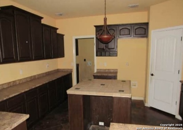 Listing photo id 3 for 12307 Course View Dr