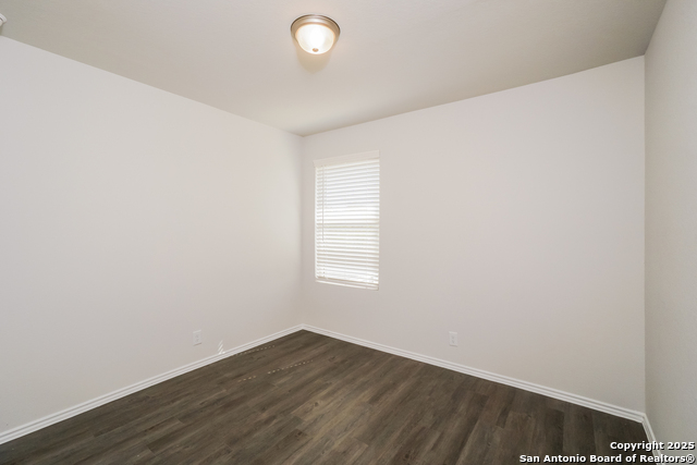 Image 10 of 15 For 9411 Dogwood Hill