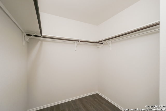 Image 8 of 15 For 9411 Dogwood Hill