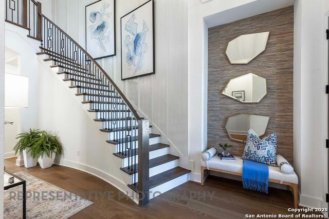 Listing photo id 25 for 163 Olmos Creek