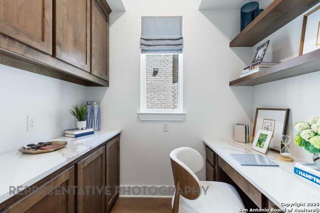 Listing photo id 27 for 163 Olmos Creek