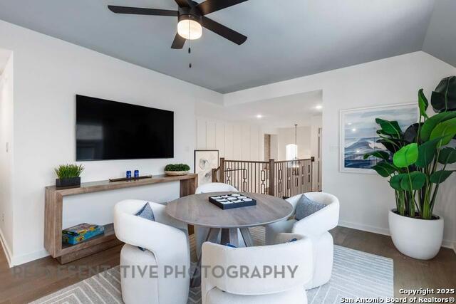 Listing photo id 28 for 163 Olmos Creek