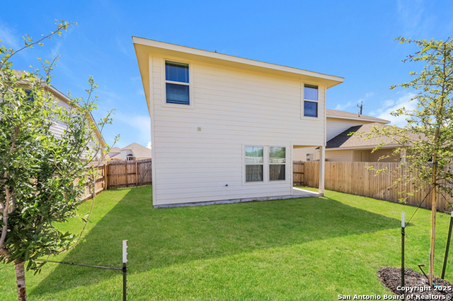 Listing photo id 2 for 9435 Dogwood Hill