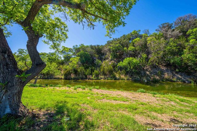 Details for 165 Flach Rd, Comfort, TX 78013