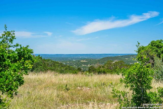 Listing photo id 13 for 165 Flach Rd