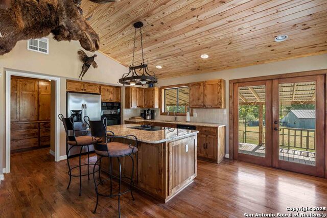 Listing photo id 32 for 165 Flach Rd