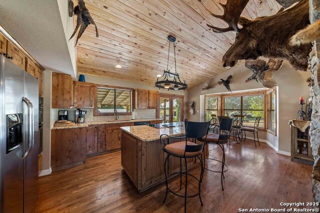 Listing photo id 33 for 165 Flach Rd