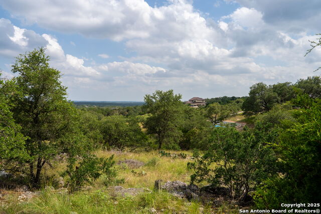 Image 4 of 19 For 5817 Copper Valley