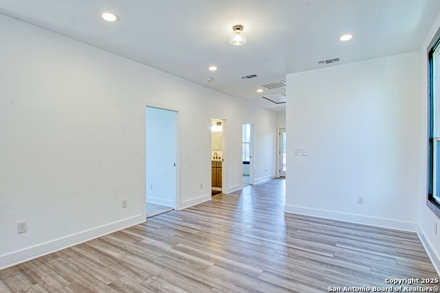 Listing photo id 18 for 1111 Palmetto N