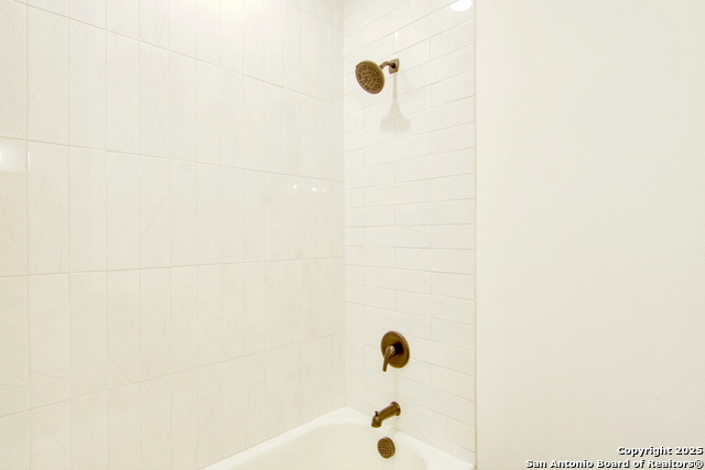 Listing photo id 26 for 1111 Palmetto N