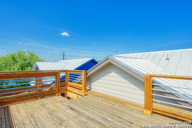 Listing photo id 31 for 1111 Palmetto N