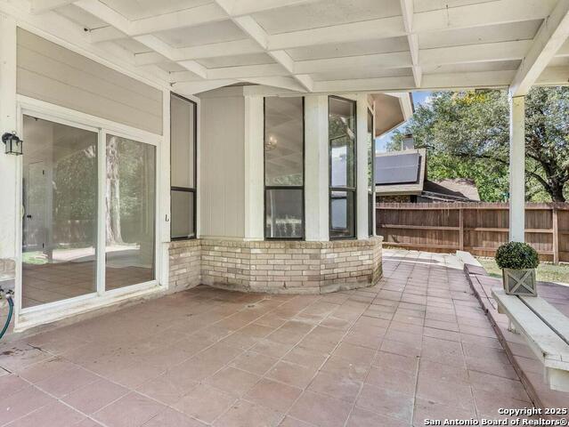 Listing photo id 17 for 11118 Cherry Park