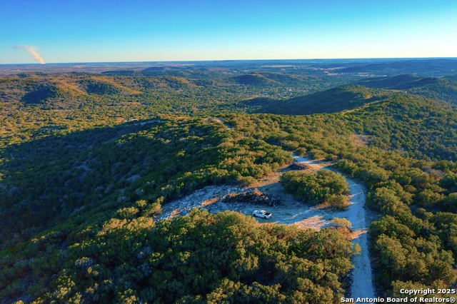 Listing photo id 20 for 1659 Mesa Verde