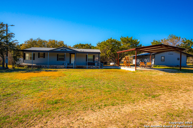 Listing photo id 2 for 1659 Mesa Verde