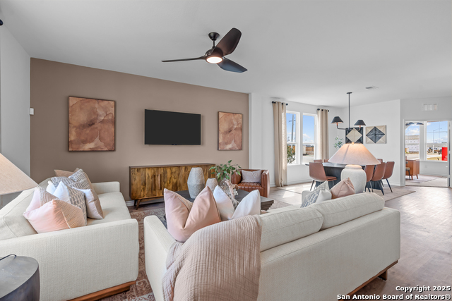 Image 7 of 31 For 601 Rustic Grove