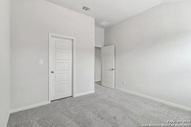 Listing photo id 14 for 11472 Feather Vale