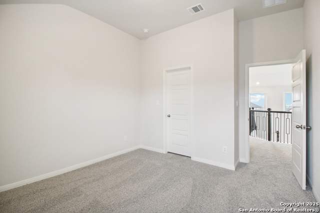 Listing photo id 6 for 11472 Feather Vale