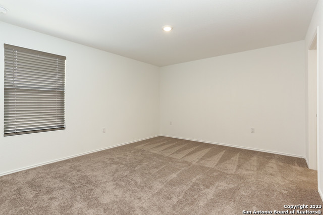 Image 9 of 19 For 4539 Martin Way