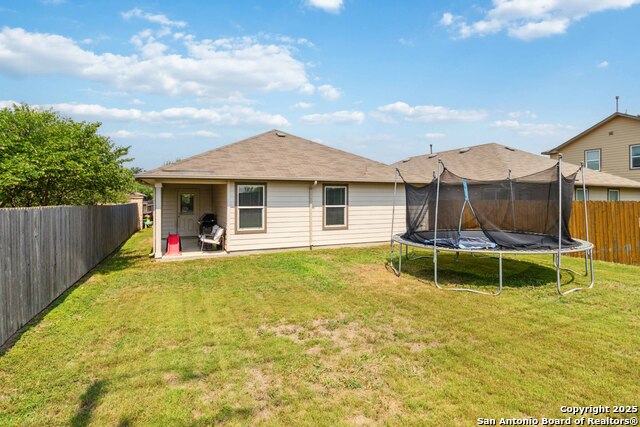 Listing photo id 30 for 2710 Green Leaf Way