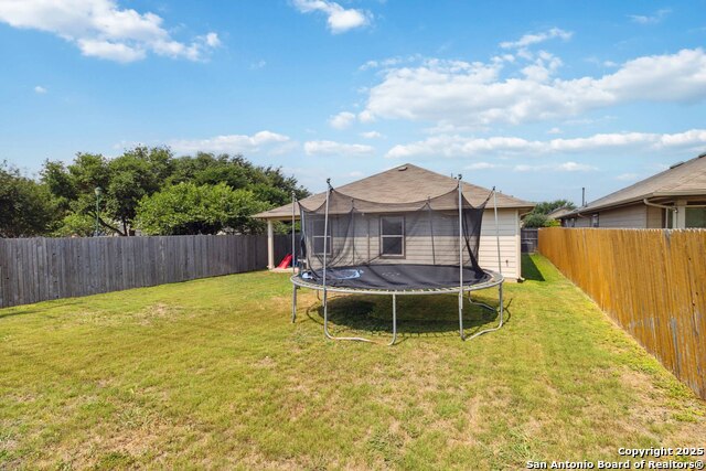 Listing photo id 32 for 2710 Green Leaf Way
