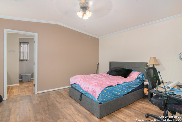 Listing photo id 9 for 107 Deep Woods