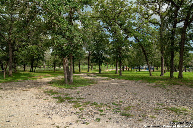 Listing photo id 0 for 107 Deep Woods