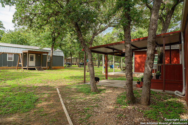 Listing photo id 23 for 107 Deep Woods